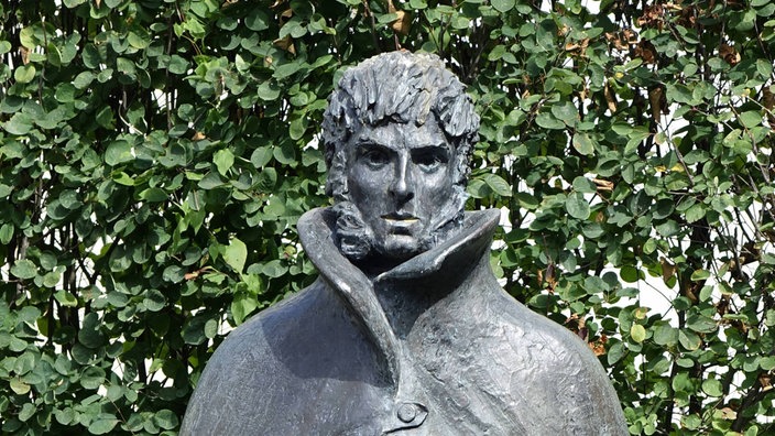 Kopf einer Caspar David Friedrich-Statue in Greifswald.