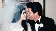 Elvis und Priscilla heiraten in Las Vegas