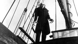 Szene aus F. W. Murnaus Film "Nosferatu"