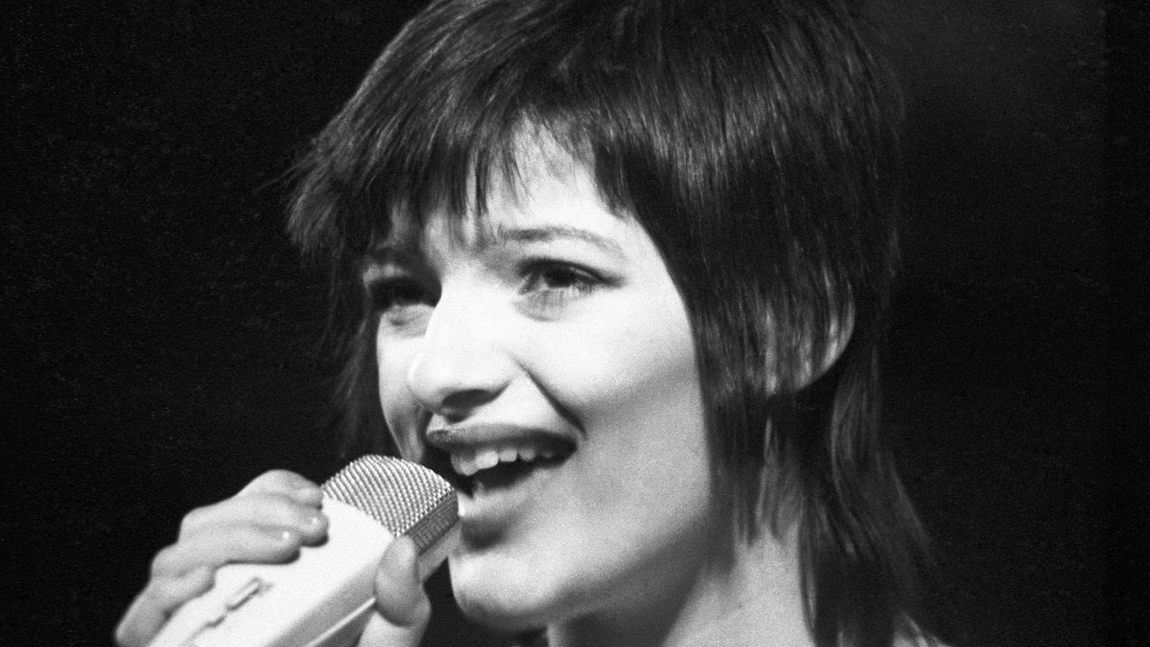 Sängerin Nina Hagen bei einem Auftritt (1975)