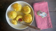 Gefüllte Kartoffelknödel mit Semmelbrösel-Butter