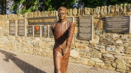 Im Gedenken an Hugh O'Flaherty: Das Denkmal im Killarney National Park in Irland