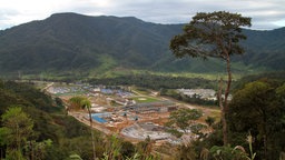 Gebäude der Kupfermine in Zamora-Chinchipe Ecuador