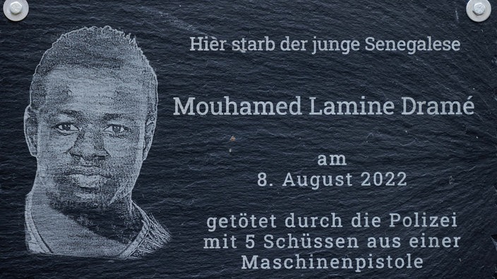 Gedenkplakette für Mouhamed Dramé