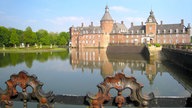 Blick auf die Wasserburg Anholt in Isselburg.