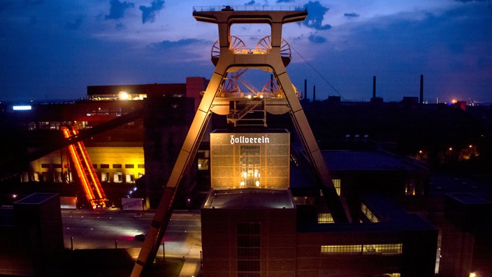 Zeche Zollverein bei Nacht