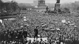 Kundgebung gegen das Betriebsrätegesetz am 13.01.1920 in Berlin