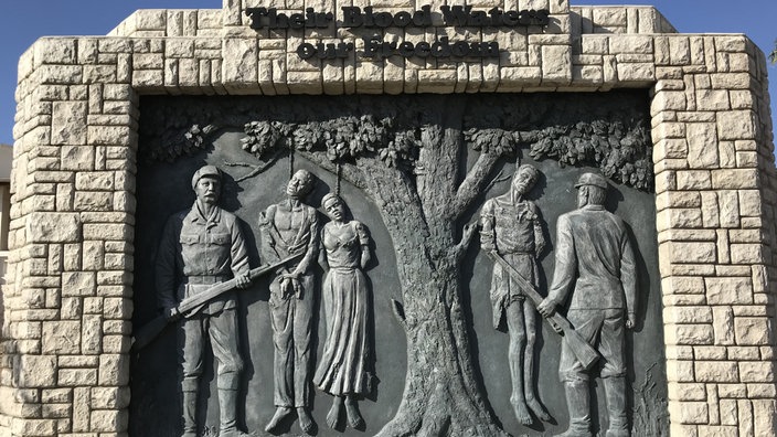 Ein Denkmal zur Erinnerung an den von deutschen Kolonialtruppen begangenen Völkermord an den Herero und Nama (etwas 1904-1907) im Zentrum der namibischen Hauptstadt Windhoek. 