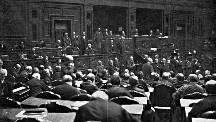 Versammlung im alten Reichstagsgebäude, Berlin