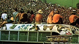 Szene aus dem Dokumentarfilm "Woodstock - Three Days Of Love And Music"