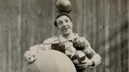 Portrait von Enrico Rastelli. Italienischer Jongleur. Bergamo. Italien. Photographie. Um 1920.