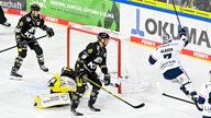 Weidens Luca Gläsler erzielt das Tor zum 0:1