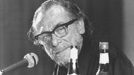 Charles Bukowski