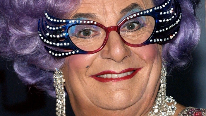 Dame Edna Everage alias Barry Humphries im Jahr 2003