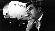 Der us-amerikanische Filmregisseur Russ Meyer