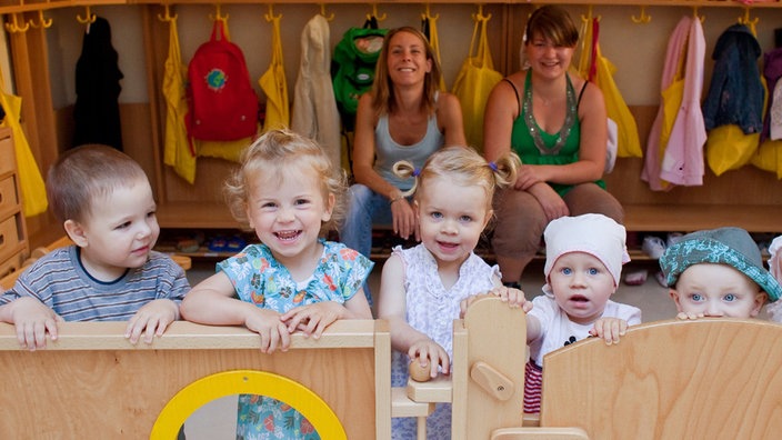 Mehrere Kinder in einer Kita