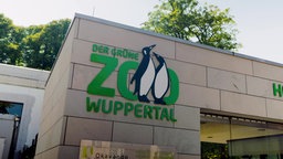 Der Eingang des Wuppentaler Zoos.