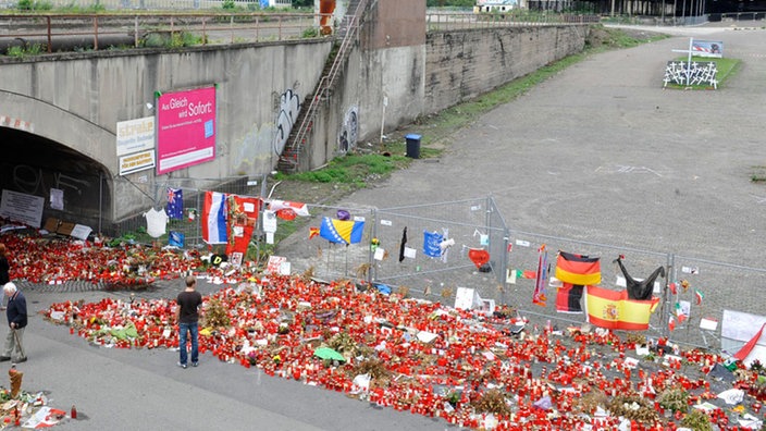 Loveparade Duisburg 2010 Die Rampe zum Veranstaltungsgelände