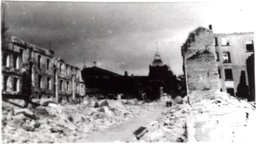 Historische Stadthalle Wuppertal in Trümmern